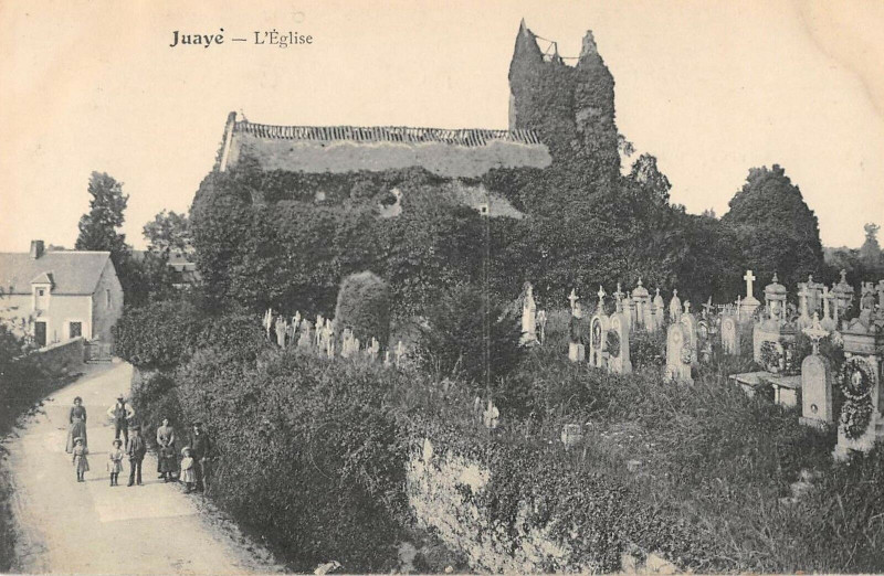 Carte postale ancienne Juaye L'Eglise (cliché pas courant