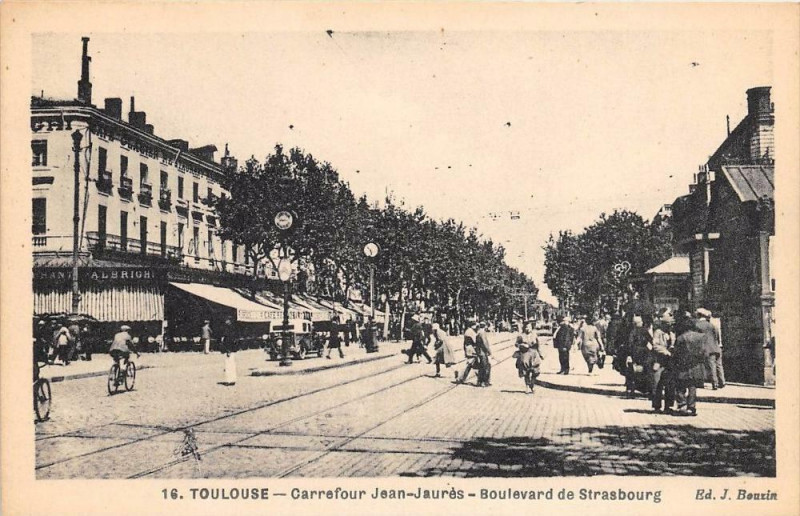 Carte postale ancienne Toulouse Carrefour Jean Jaures à Toulouse
