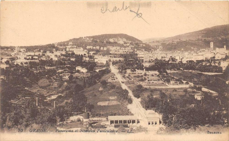 Carte postale ancienne Grasse Panorama Et Nouveau Funiculaire à Grasse