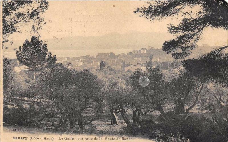 Carte postale ancienne Sanary Le Golfe Vue Prise De La Route De Bandol à Bandol