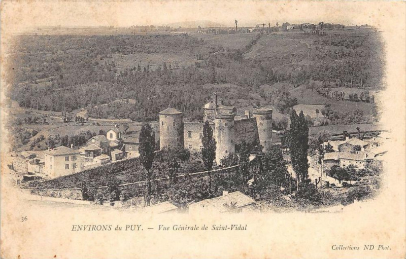 Carte postale ancienne Env.du Puy Vue Generale De Saint Vidal (dos non divisé) à Saint-Vidal
