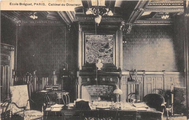 Carte postale ancienne Ecole Bréguet - Cabinet du Directeur à Paris 15e