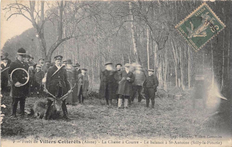 Carte postale ancienne Foret De Villers Cotterets La Chasse A Courre Le Balance A Saint-Antoine