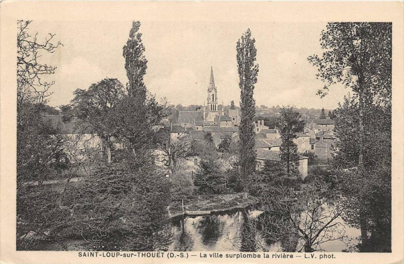 Carte postale ancienne Saint Loup Sur Thouet