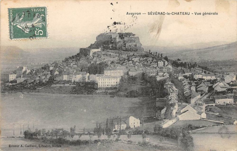 Carte postale ancienne Severac Le Chateau Vue Generale