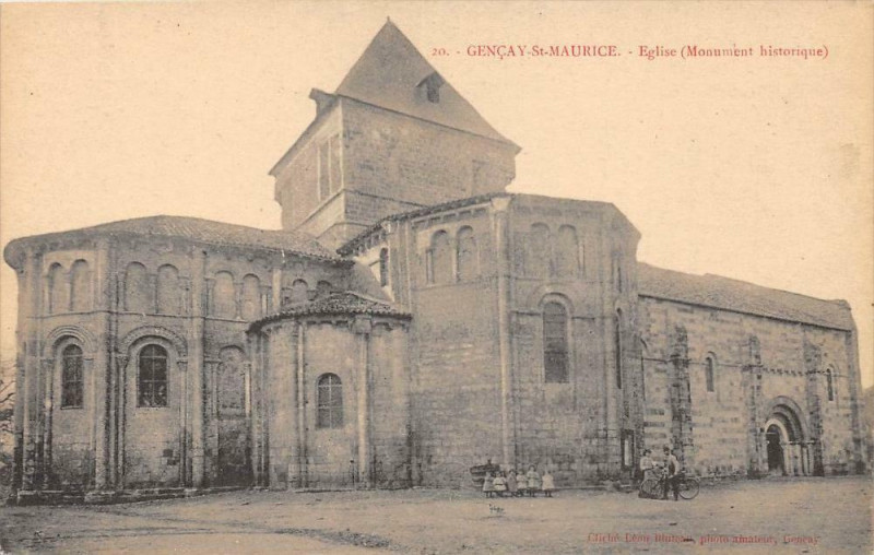 Carte postale ancienne Gencay St Maurice à Gençay