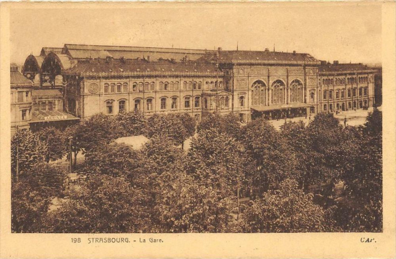 Carte postale ancienne Strasbourg La Gare à Strasbourg