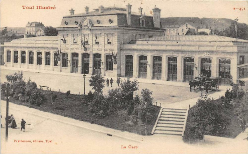Carte postale ancienne Toul La Gare à Toul