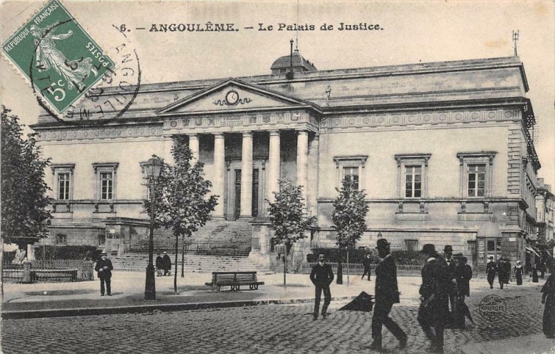 Carte postale ancienne Angouleme Le Palais De Justice à Angoulême