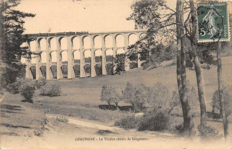 Carte postale ancienne Chaumont Le Viaduc à Chaumont