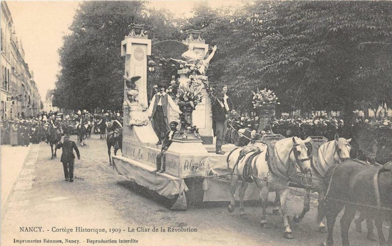 Carte postale ancienne Nancy Cortege Historique 1909 Le Char De La Revolution à Nancy