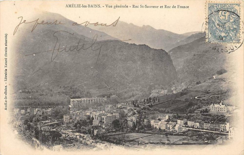 Carte postale ancienne Amelie Les Bains Vue Generale Ros Saint-Sauveur Et Roc De France (dos non di à Ur