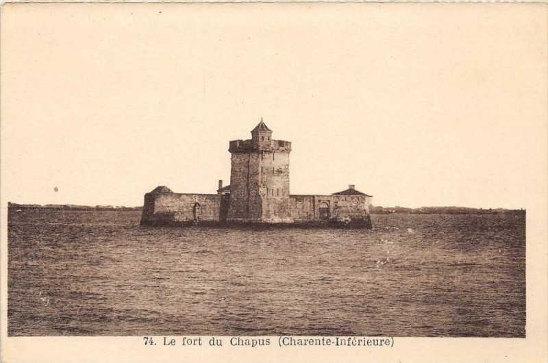 Carte postale ancienne Le Fort De Chapus