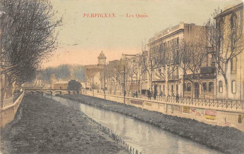 Carte postale ancienne Perpignan Les Quais à Perpignan