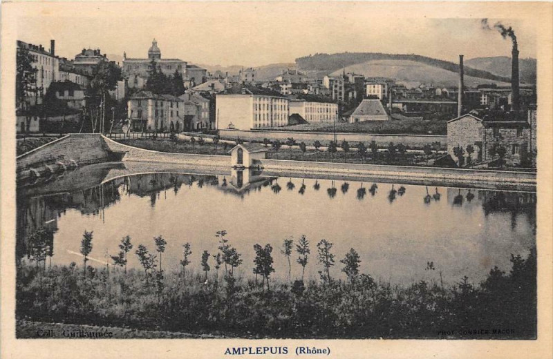 Carte postale ancienne Amplepuis Rhone à Amplepuis