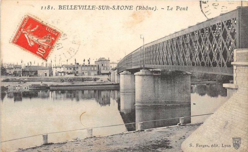Carte postale ancienne Belleville Sur Saone Le Pont
