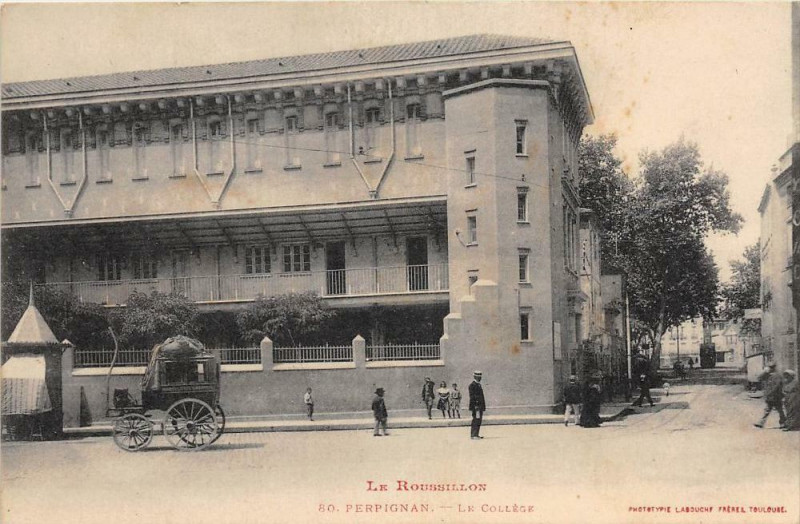 Carte postale ancienne 65 Perpignan Le College à Perpignan