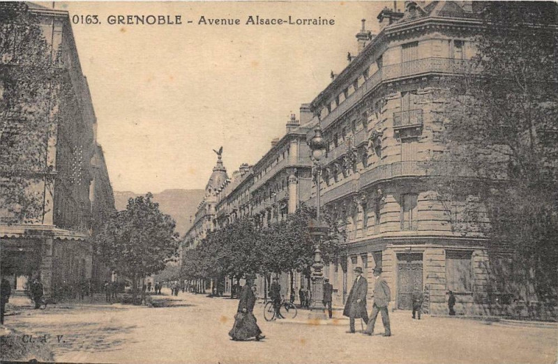 Carte postale ancienne Grenoble Avenue Alsace Lorraine à Grenoble