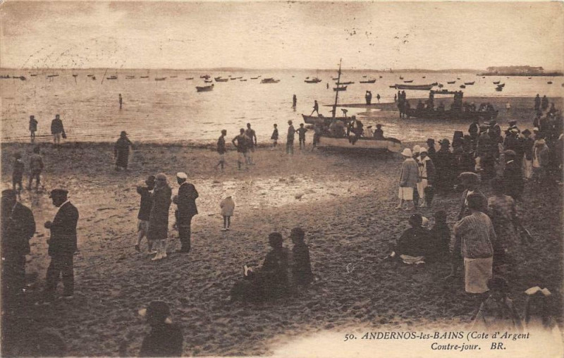 Carte postale ancienne Andernos Les Bains Contre Jour à Andernos-les-Bains