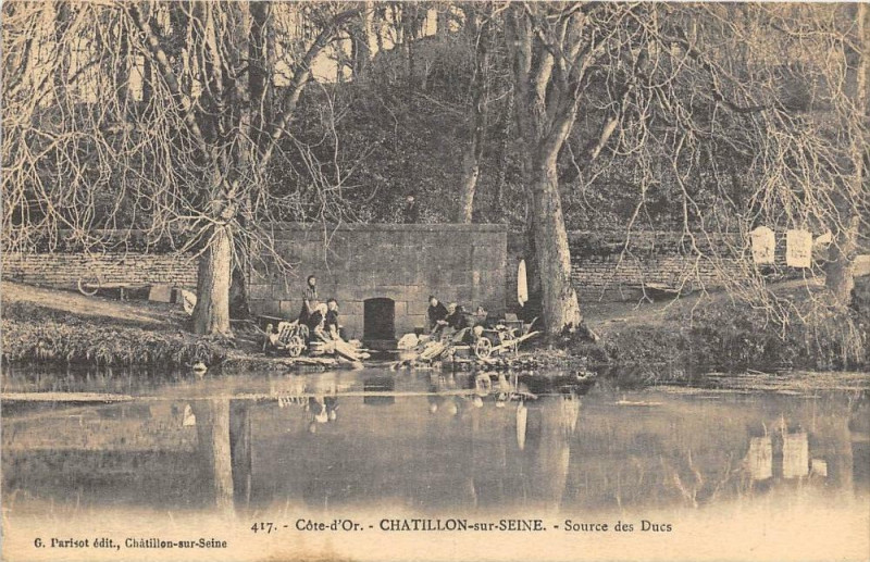 Carte postale ancienne Chatillon Sur Seine Source Des Ducs