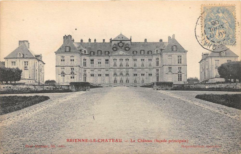 Carte postale ancienne Brienne Le Chateau Le Chateau