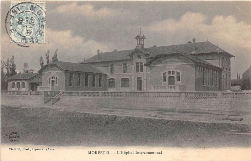 Carte postale ancienne Morestel Hopital Intercommunal à Morestel