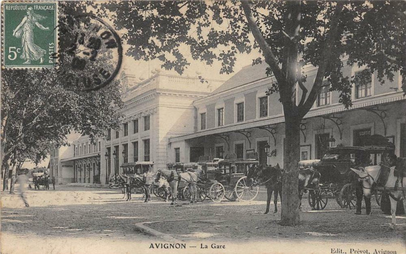 Carte postale ancienne Avignon La Gare à Avignon