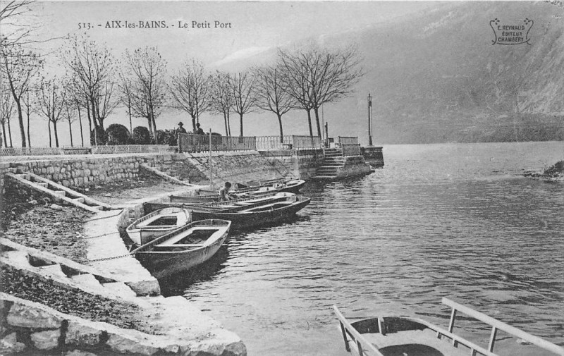 Carte postale ancienne Aix Les Bains Le Petit Port à Aix-les-Bains