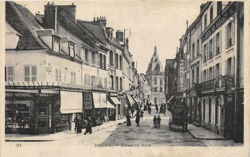 Carte postale ancienne Dreux Grande Rue à Dreux