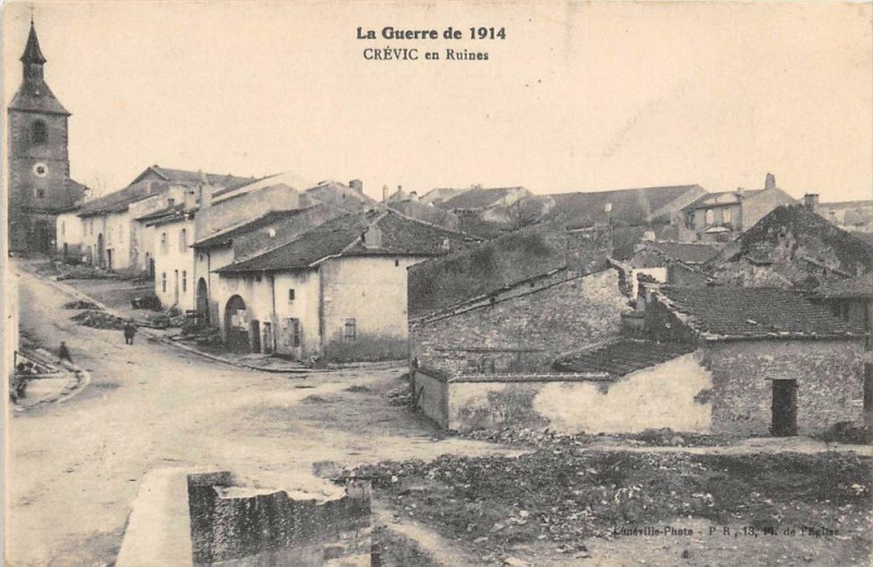 Carte postale ancienne Crevic En Ruines à Crévic