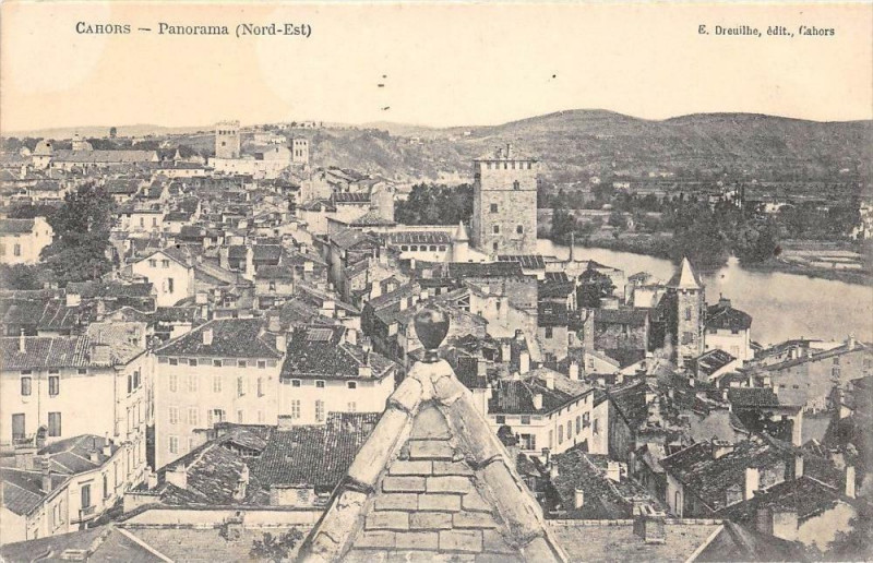 Carte postale ancienne Cahors Panorama Nord Est à Cahors