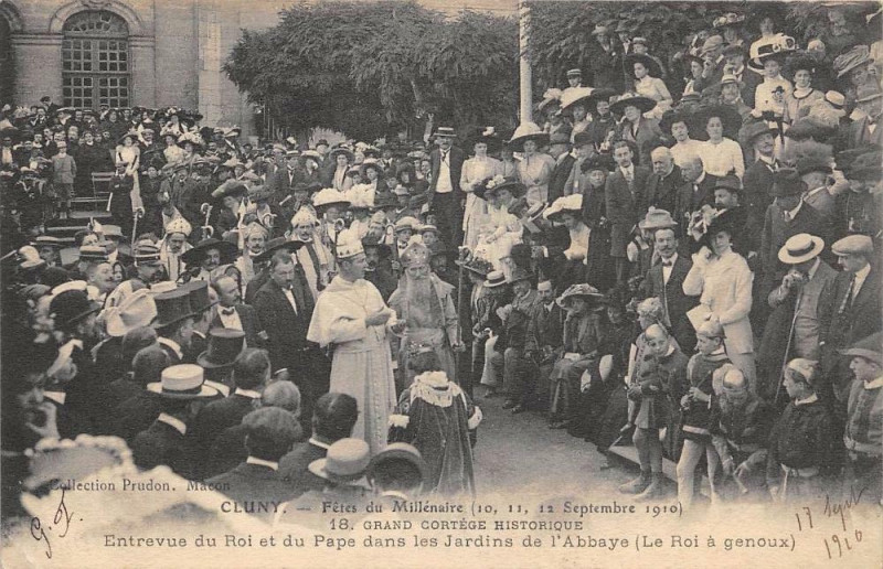 Carte postale ancienne Fetes Millenaire Cluny Entrevue Du Roi Et Du Pape à Cluny