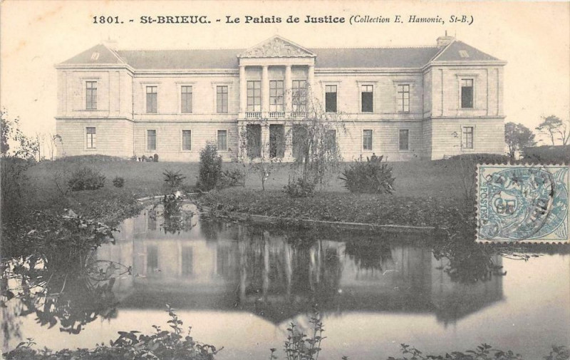 Carte postale ancienne Saint Brieuc Le Palais De Justice à Saint-Brieuc
