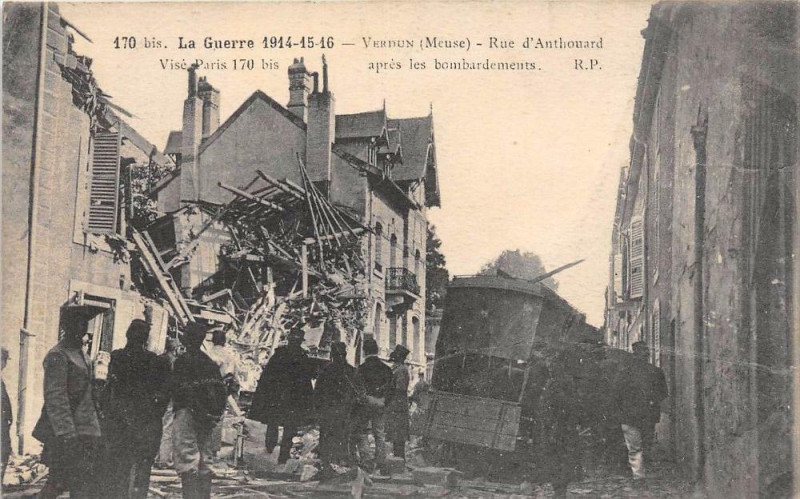 Carte postale ancienne Verdun La Rue D'Anthouard à Verdun