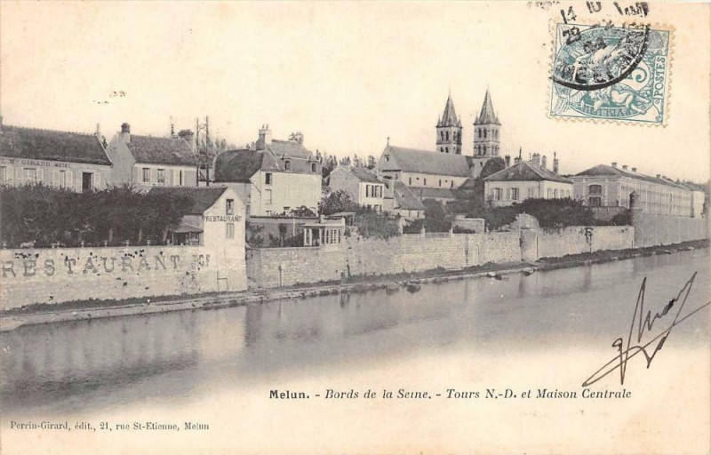 Carte postale ancienne Melun Bords De La Seine Maison Centrale à Melun