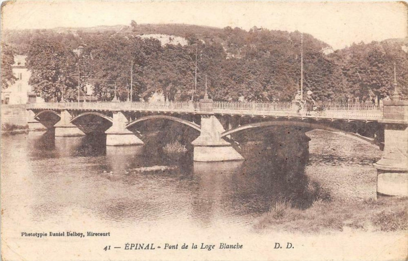 Carte postale ancienne Epinal Pont De La Loge Blanche à Épinal