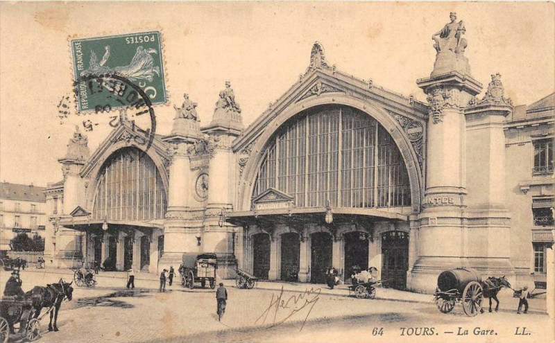 Carte postale ancienne Tours La Gare à Tours