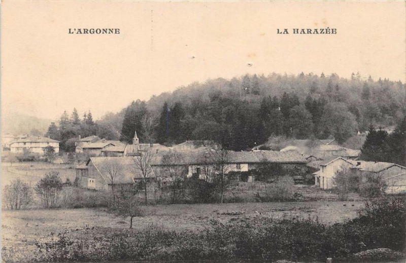 Carte postale ancienne Argonne La Harazee