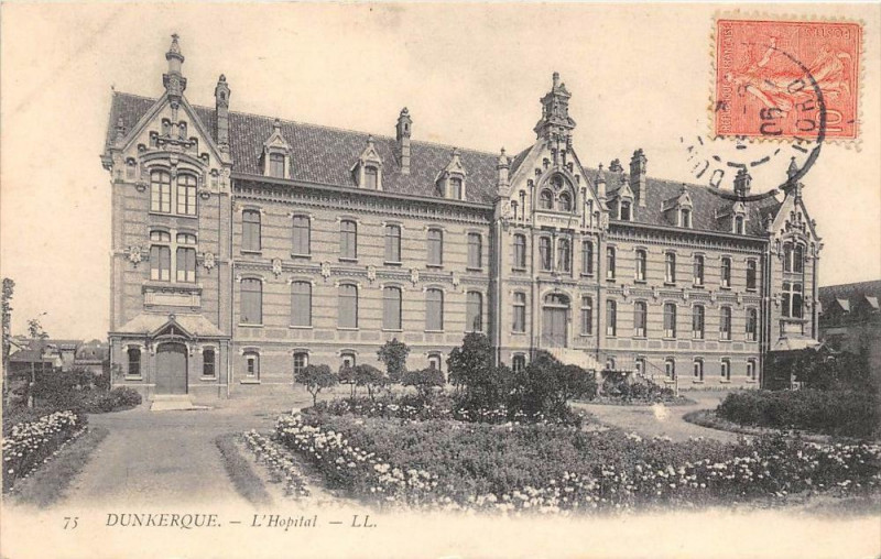 Carte postale ancienne Dunkerque L'Hopital à Dunkerque