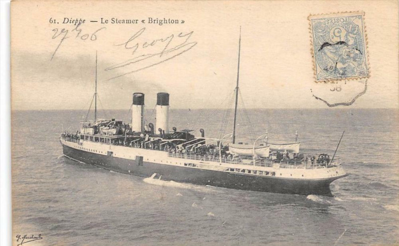 Carte postale ancienne Dieppe Le Steamer Brighton à Dieppe