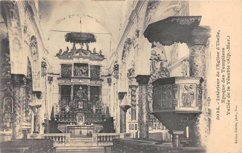 Carte postale ancienne Interieur De L'Eglise D'Utelle (dos non divisé) à Utelle