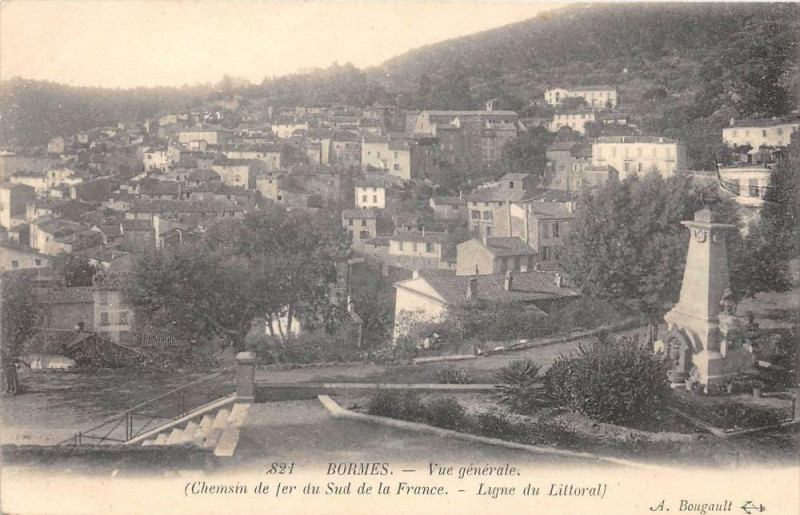 Carte postale ancienne Bormes Vue Generale