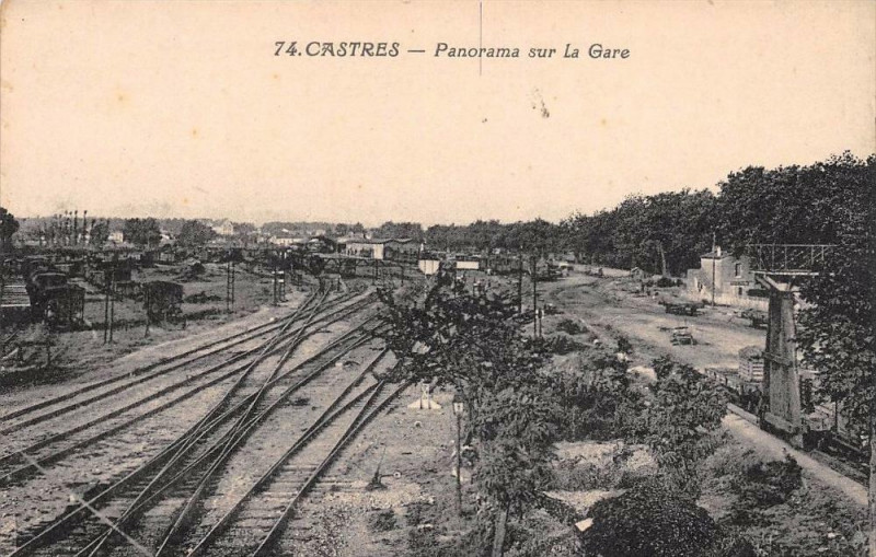 Carte postale ancienne Castres Panorama Sur La Gare à Castres