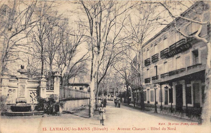Carte postale ancienne Lamalou Les Bains Avenue Charcot Hotel Du Nord à Lamalou-les-Bains