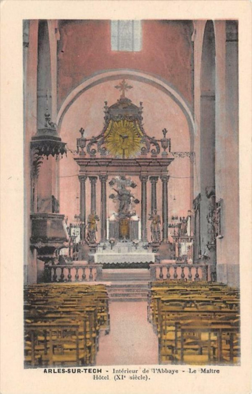 Carte postale ancienne Arles Sur Tech Interieur Abbaye Maitre Hotel à Arles-sur-Tech