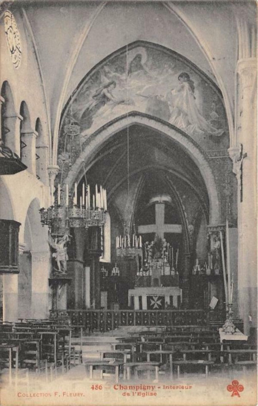 Carte postale ancienne Champigny Interieur De L'Eglise