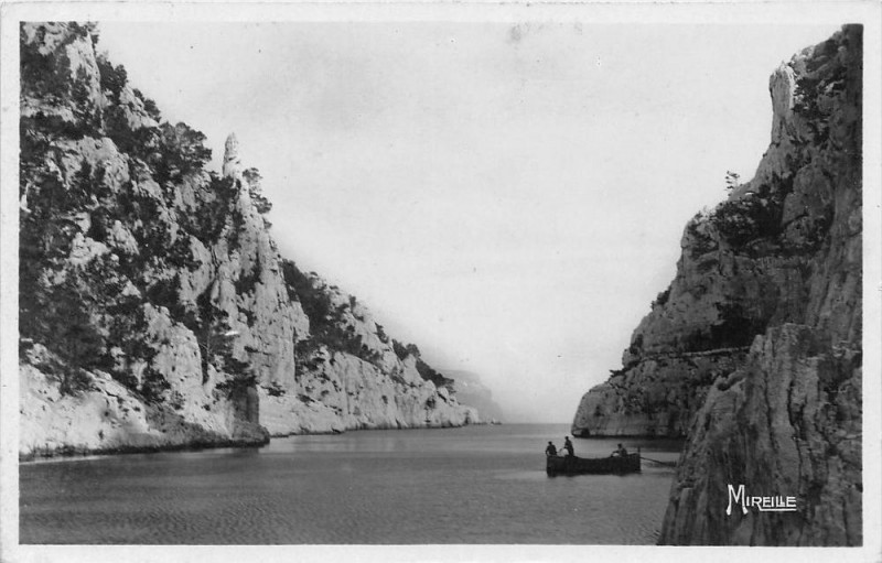 Carte postale ancienne Cassis Et Ses Calanques Calanque D'En Vau à Cassis