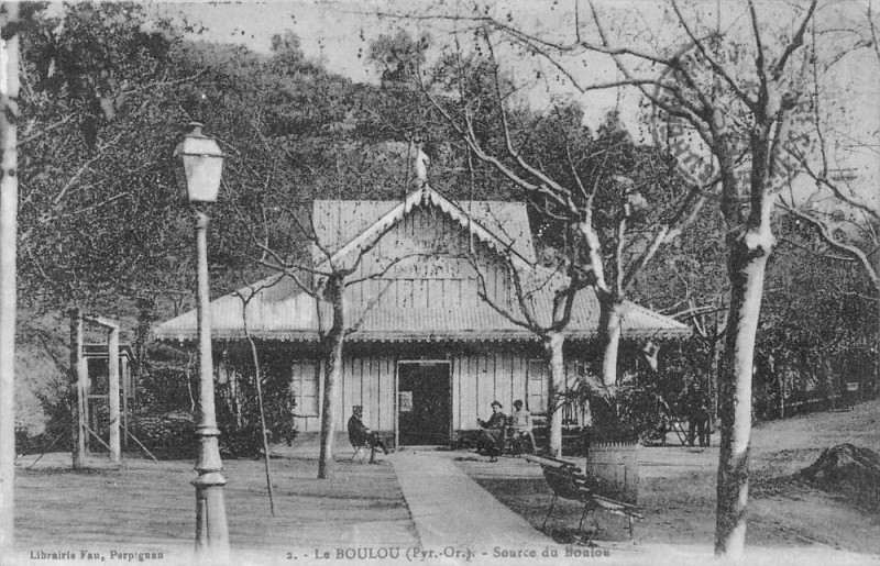Carte postale ancienne Le Boulou Source Du Boulou au Boulou