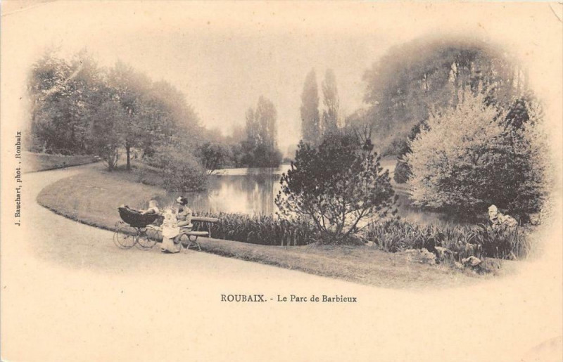 Carte postale ancienne Roubaix Le Parc De Barbieux (dos non divisé) à Roubaix