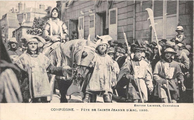 Carte postale ancienne Compiegne Fete De Sainte Jeanne D'Arc  N°1 à Compiègne